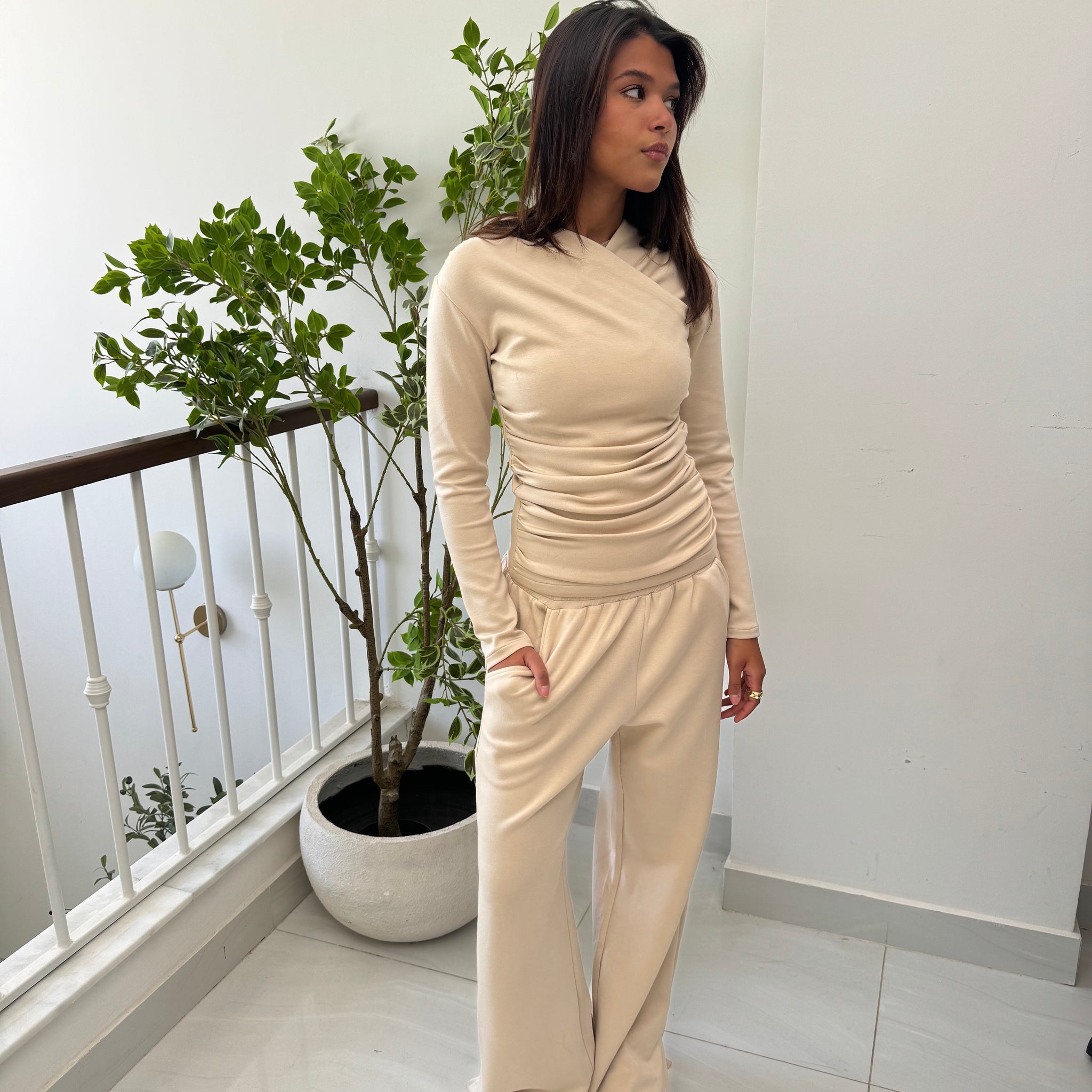 Ora beige pants