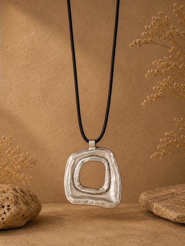 Silver Contour Necklace